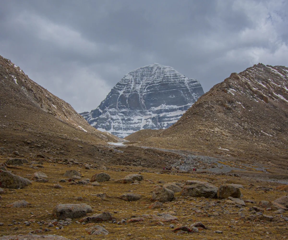 Prayer flags with Himalayan peaks